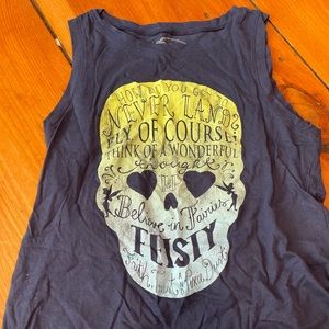 Disney tank- peter pan L
